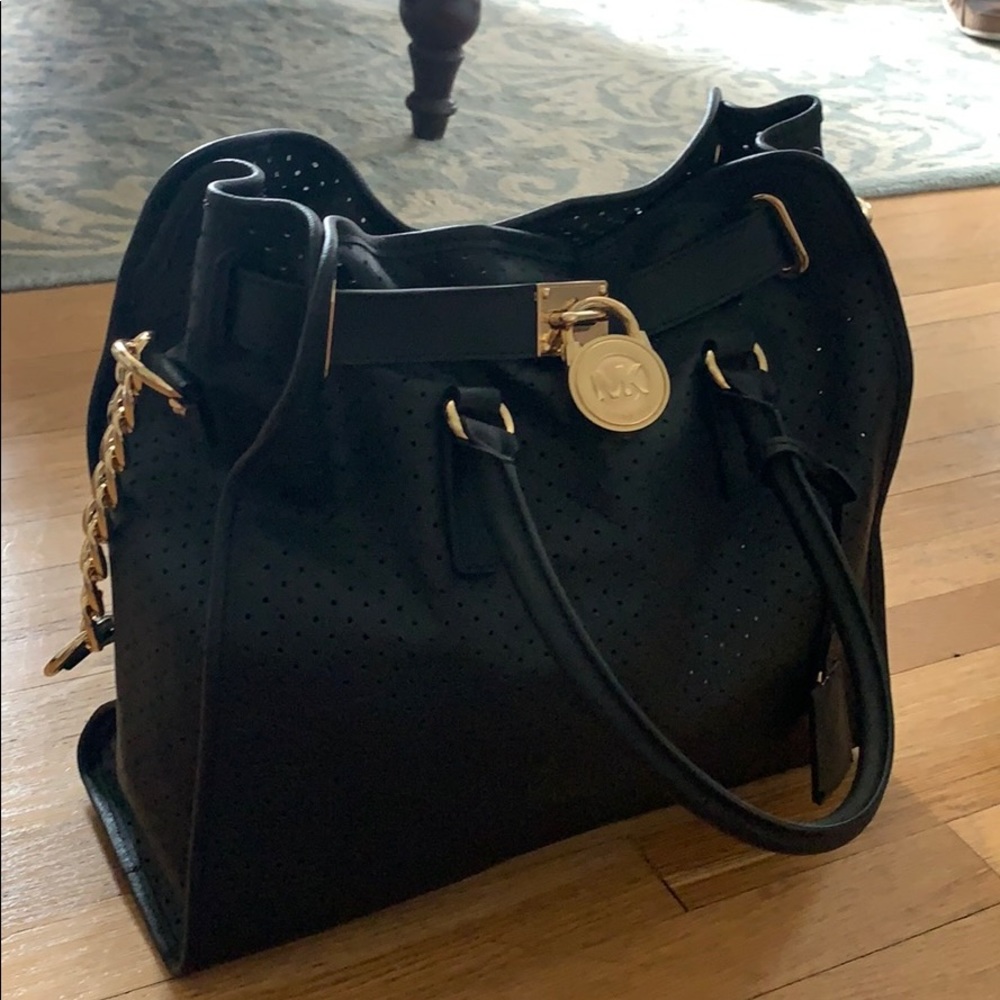 Michael Kors LG Hamilton perforated handbag